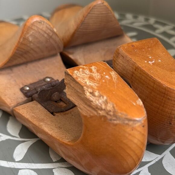 Vintage Wooden Shoe Stretchers - Picture 5 of 6